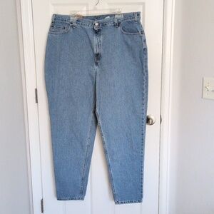 NWT Vintage Levi's 550 Relaxed Fit Tapered Leg Jeans - 22W Long